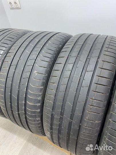 Pirelli P Zero PZ4 275/40 R21 и 315/35 R21