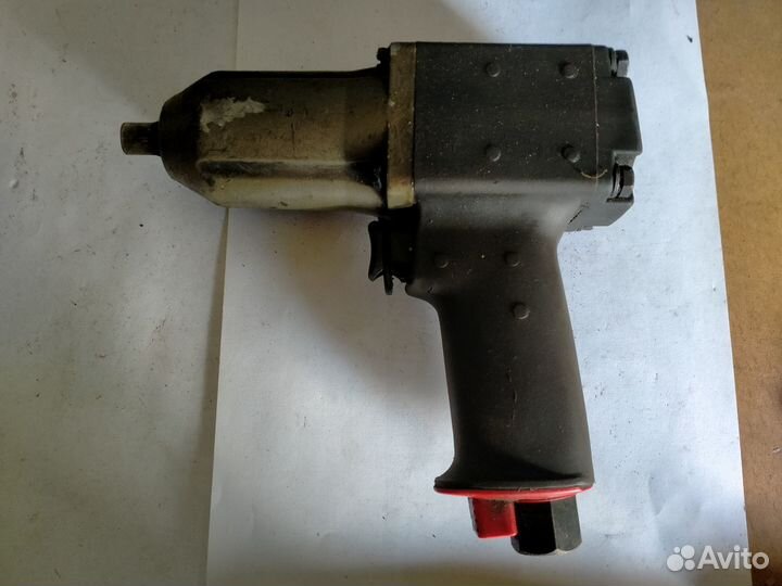 Пневматический ударный гайковерт ип-3127