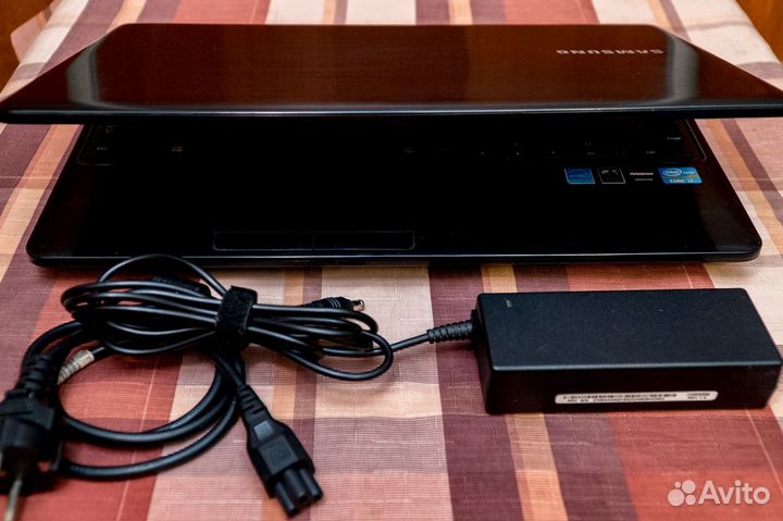 Samsung np350e5c Ivy Bridge Core i7-3630QM 750Gb