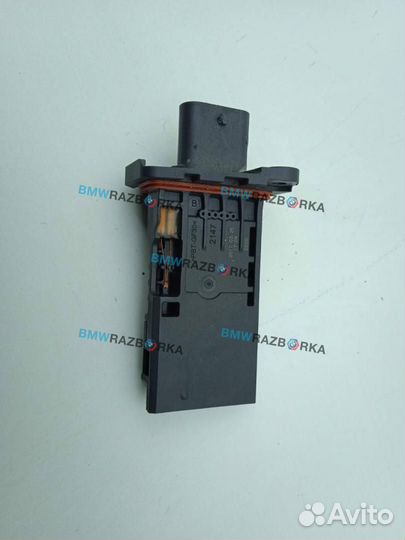 Расходомер воздуха BMW 5 G30/G31 G31 2017 8583496