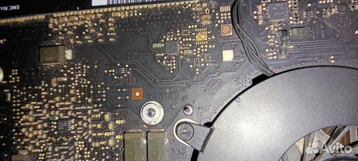 MackBook Pro 13 (A1278 - 11 год)