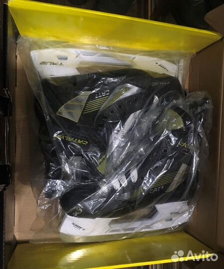 Хоккейные коньки true Catalyst 7