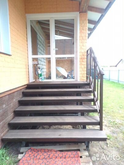 Каркас лестницы металл