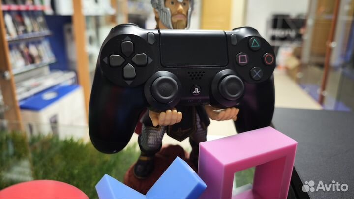 Sony PS4 PRO 1TB/4K/ 2 Геймпада/ Диск Horizon