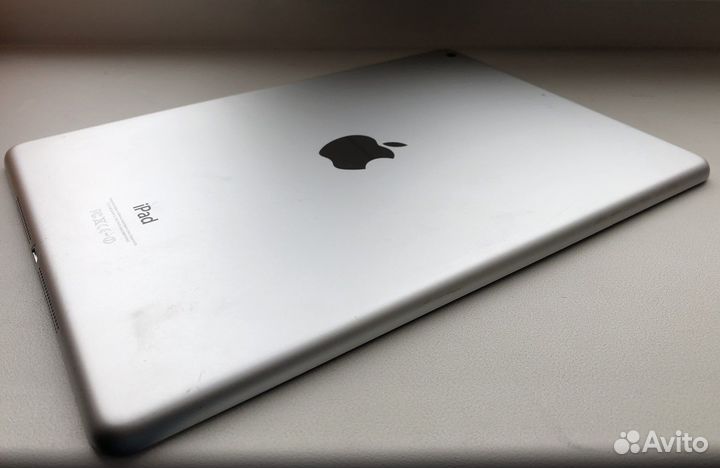 iPad air 32гб