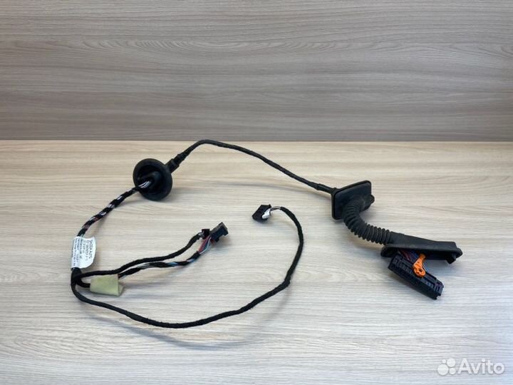 Проводка двери задняя правая Skoda Rapid