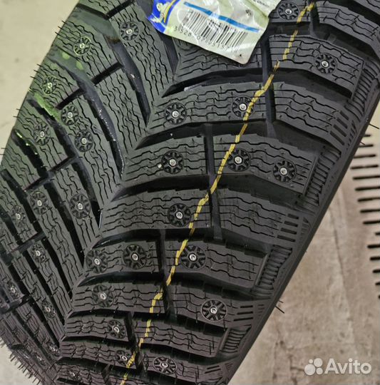 Michelin X-Ice North 4 SUV 225/65 R17 106T