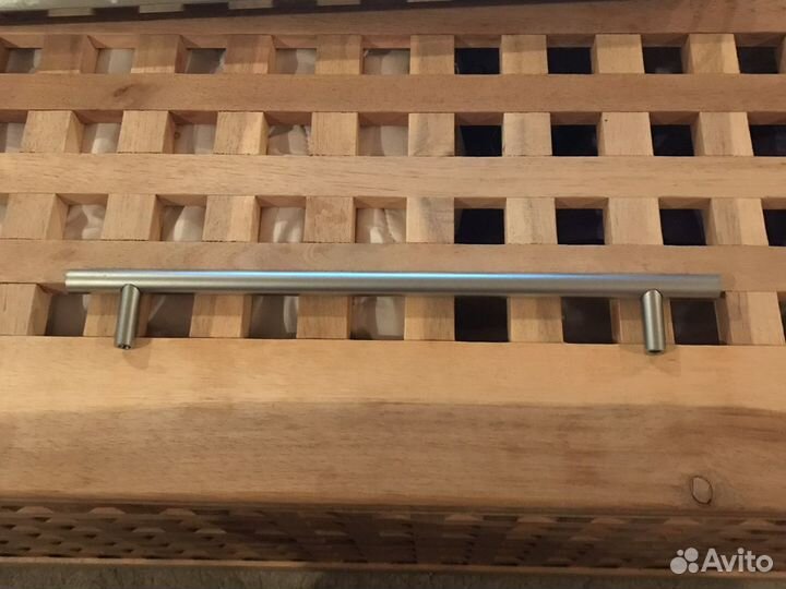 Ручки для мебели металлические