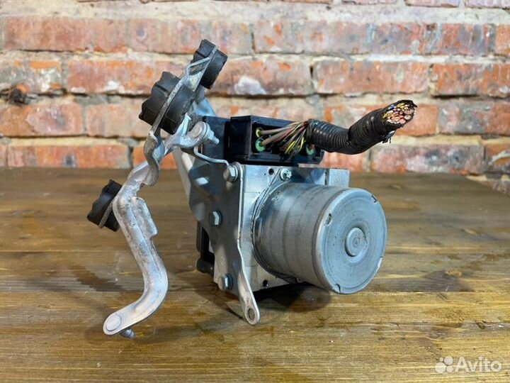 Блок ABS Bmw X1 E84 N46B20 2.0 Дорест