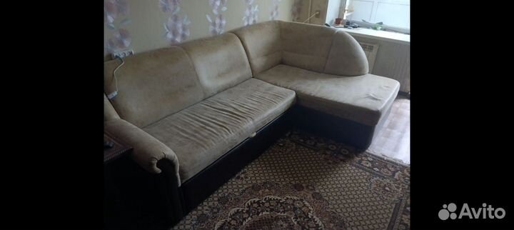Угловой диван