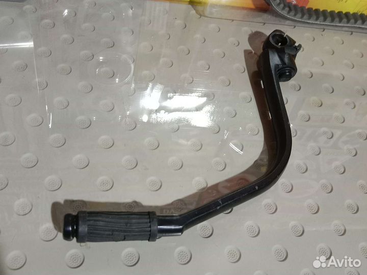 Заводная ножка кикстартера