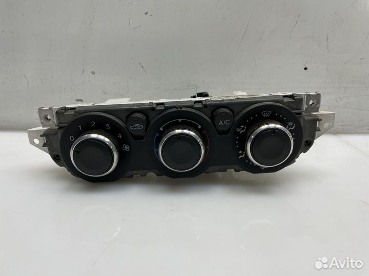 Блок управления климатом/печкой Ford Focus 2 дорес