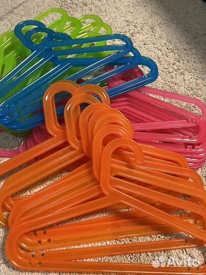 Вешалки плечики IKEA детские