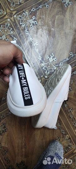 Тапочки кожаные женские