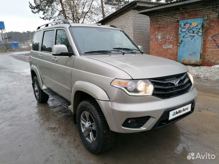 УАЗ Patriot 2.7 МТ, 2015, 138 000 км