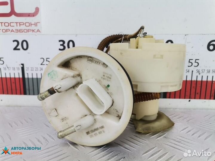 Насос топливный Volkswagen Passat B3 1997