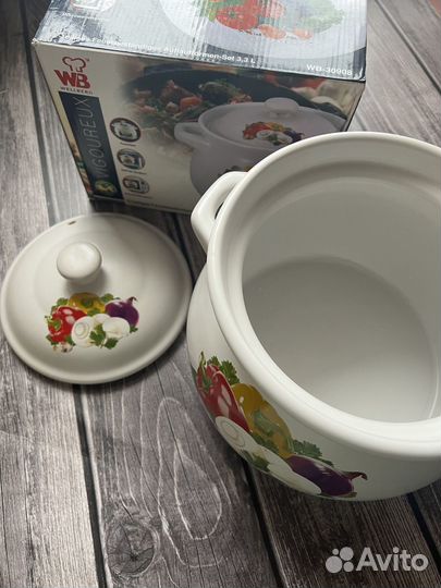 Кастрюля новая Wellberg керамическая 3,3 л