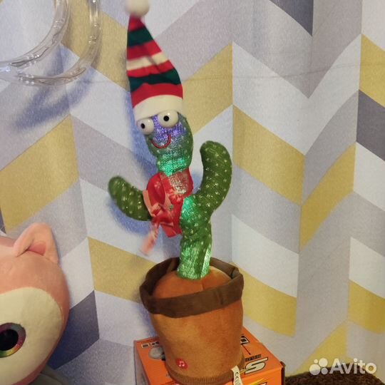 Игрушки новые,робот трансформер,машинка переверты