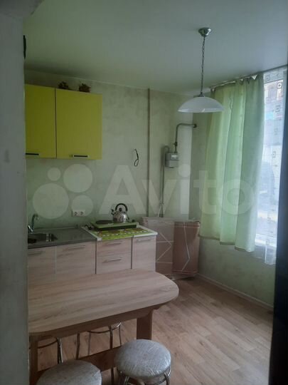 2-к. квартира, 45 м², 1/9 эт.