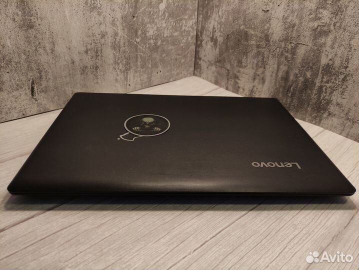 Мощный Леново 15 Дюймов с SSD/intel/1TB HDD