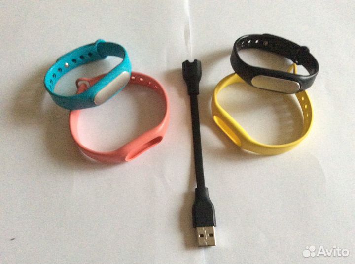Фитнес браслеты Xiaomi Mi Band