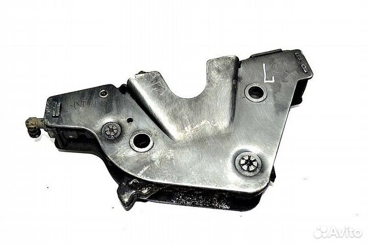 Замок кабины, левый scania P-series (01.04)