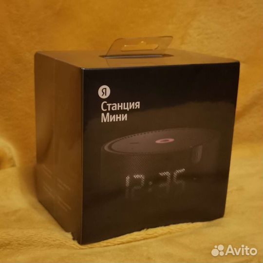 Яндекс станция мини с часами новая