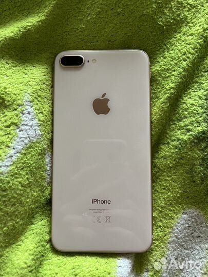 Продам iPhone 8 plus на 64gb