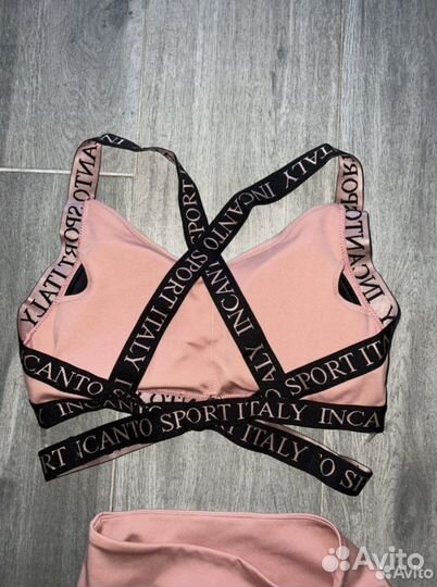 Костюм для фитнеса incanto