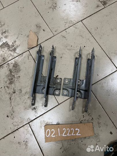 Кронштейн крыла Mercedes S-class W222