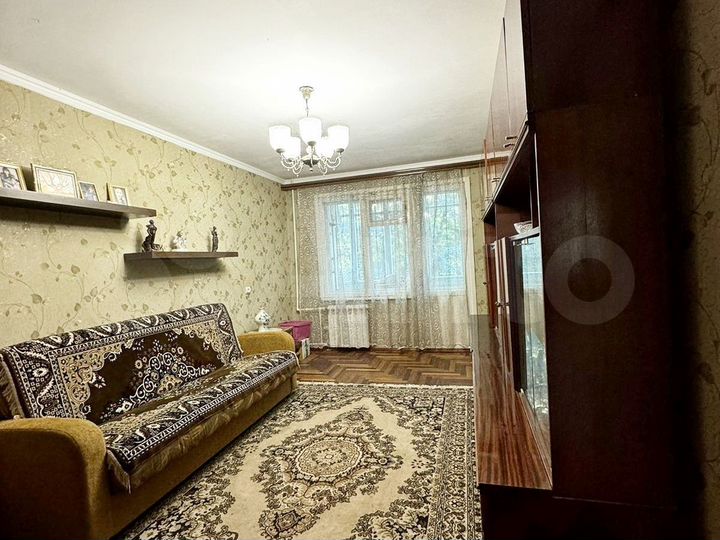 3-к. квартира, 72 м², 2/5 эт.