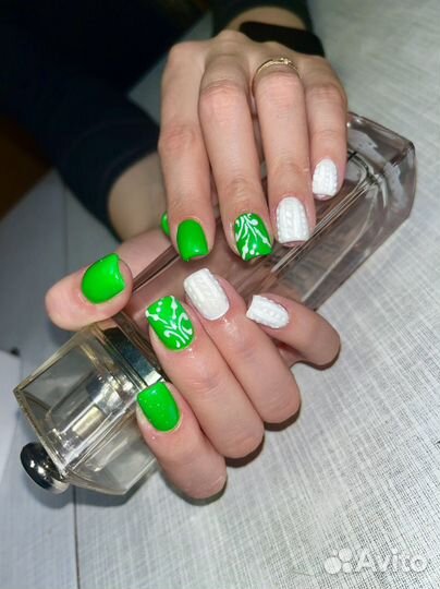 Маникюр, наращивание ногтей