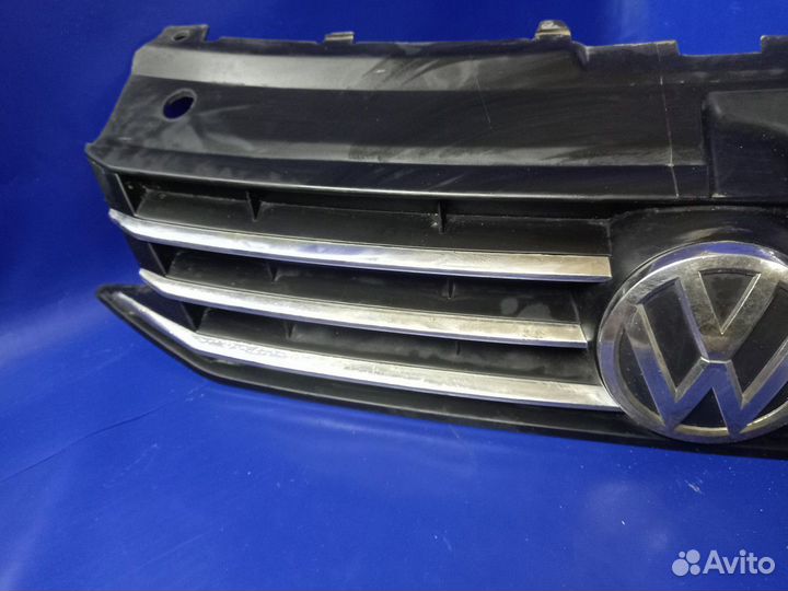 Решетка радиатора Volkswagen Polo V (2009—2015)