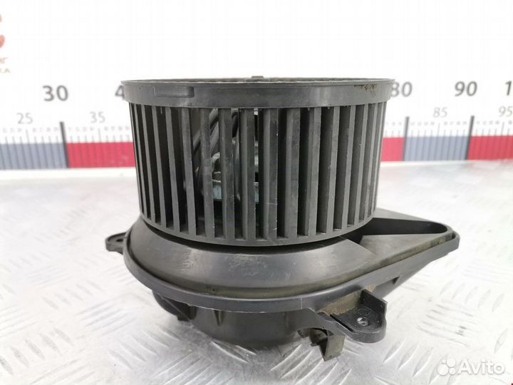 Моторчик печки Renault Trafic 2 2003 7701050310