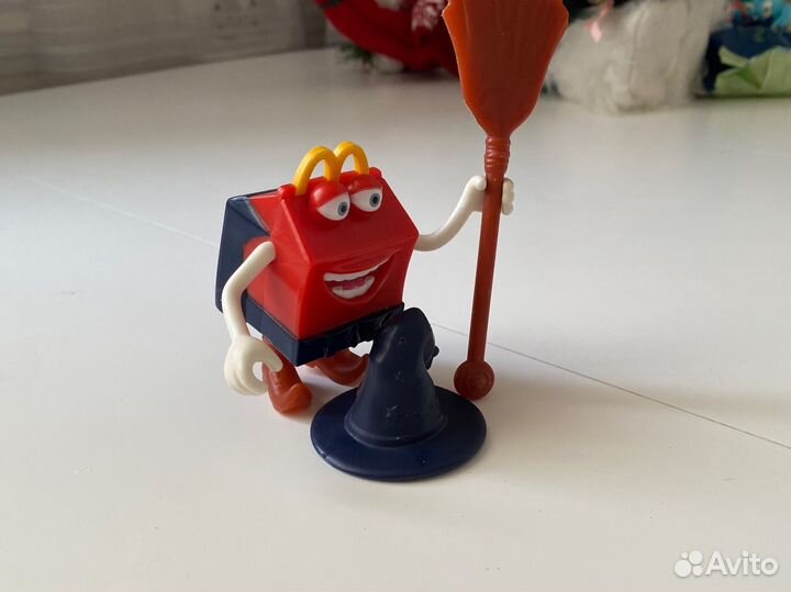 Игрушки macdonalds