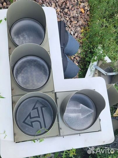 Светофор дорожный для личного использования бу