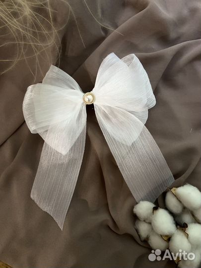 Заколки, резинки, бантики в школу и в садик