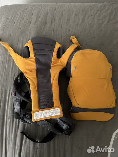 Рюкзак переноска кенгуру Combi Ninna Nanna