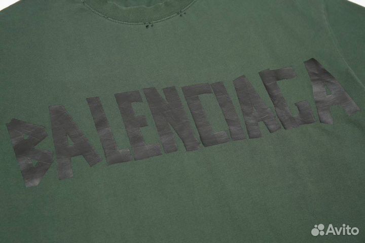 Футболка Balenciaga