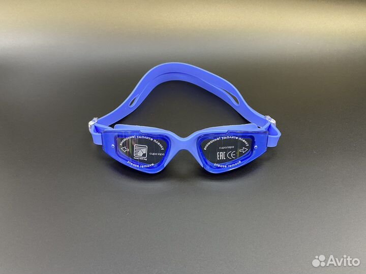 Детские очки для плавания в бассейне