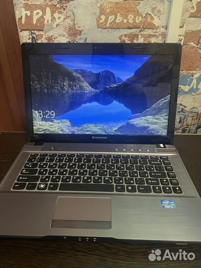 Lenovo z470 i3/8gb