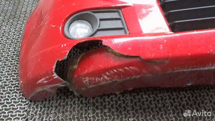 Бампер передний Suzuki Swift