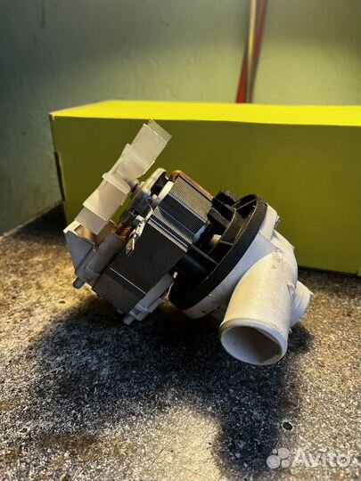 Помпа для стиральной машины ariston,Indesit