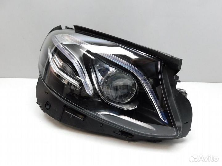 Фара правая Mercedes-Benz E-Class