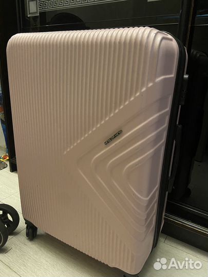 Чемодан большой