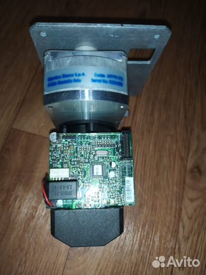 Электродвигатель maxon 24в