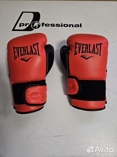 Боксерские перчатки 10 oz Everlast