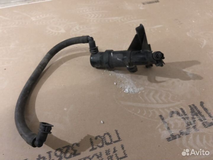 Форсунка омывателя фар BMW E60