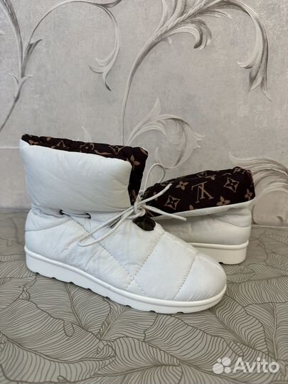 Дутики женские 37