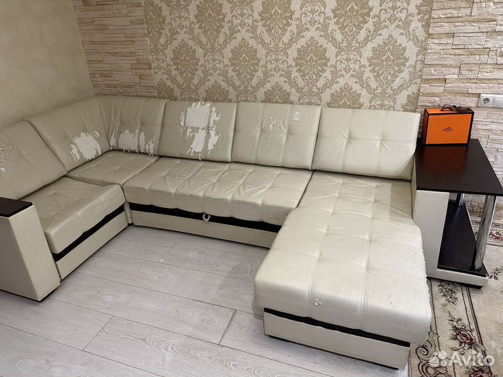 Угловой диван бу